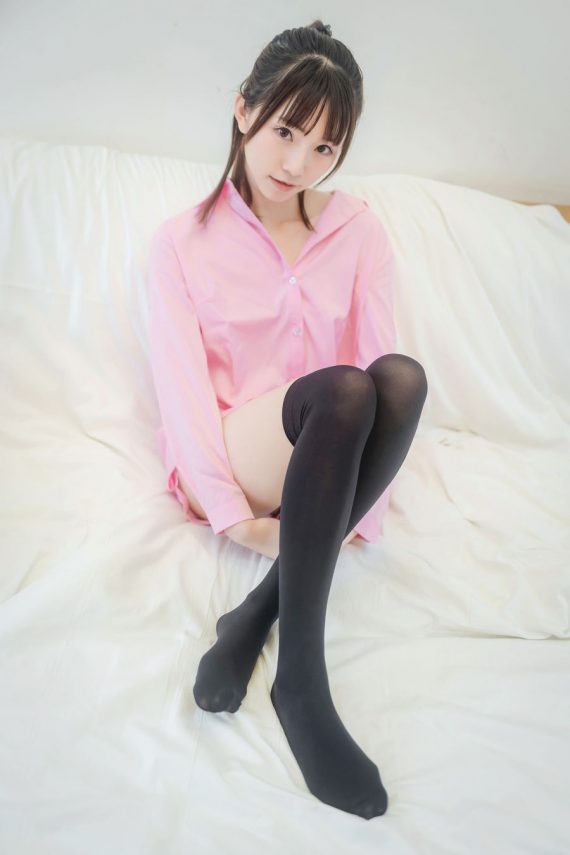 [Kitaro_绮太郎] 粉色衬衫